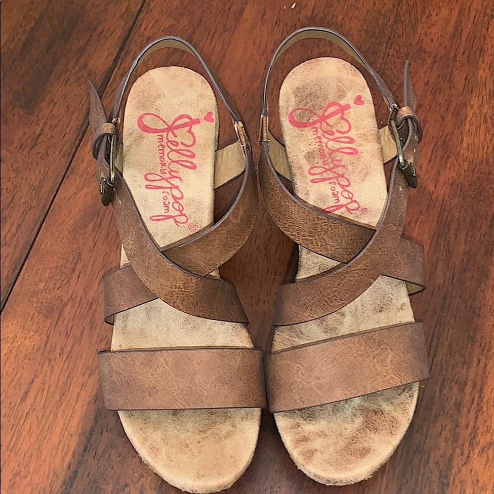 Jellypop brown wedge sandals. Size 8.5